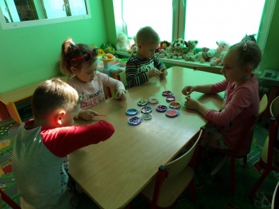  (photo)