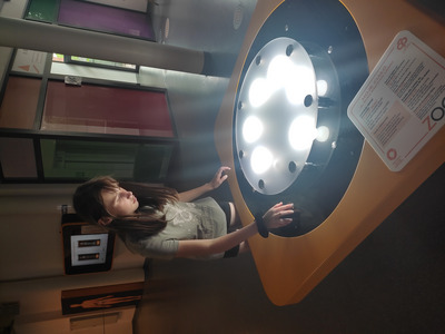  (photo)