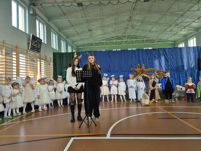 (photo)