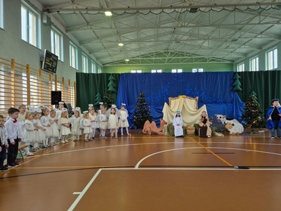  (photo)