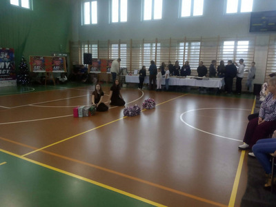  (photo)