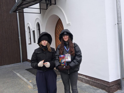  (photo)