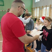 Mikołajkowe zawody sportowe